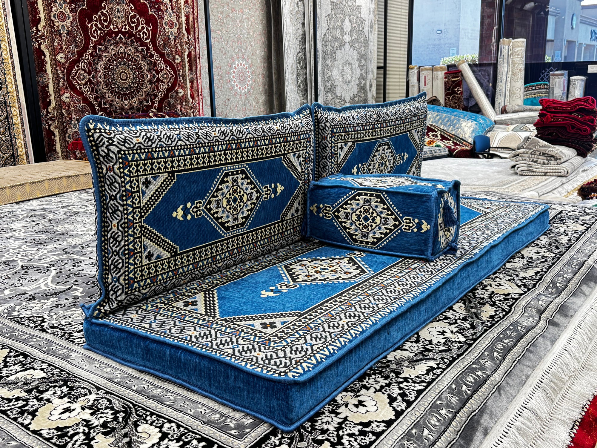 ست مبل نشیمن سنتی عربی آبیرنگ