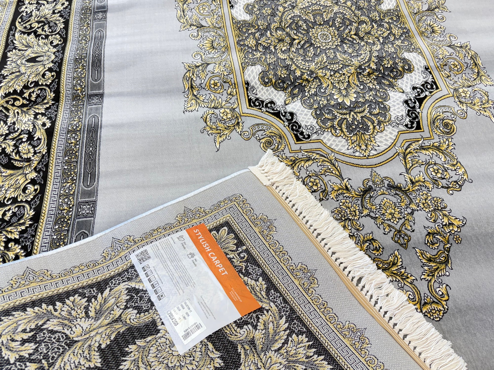 Shah Persian Carpet with Gray & Gold Background
