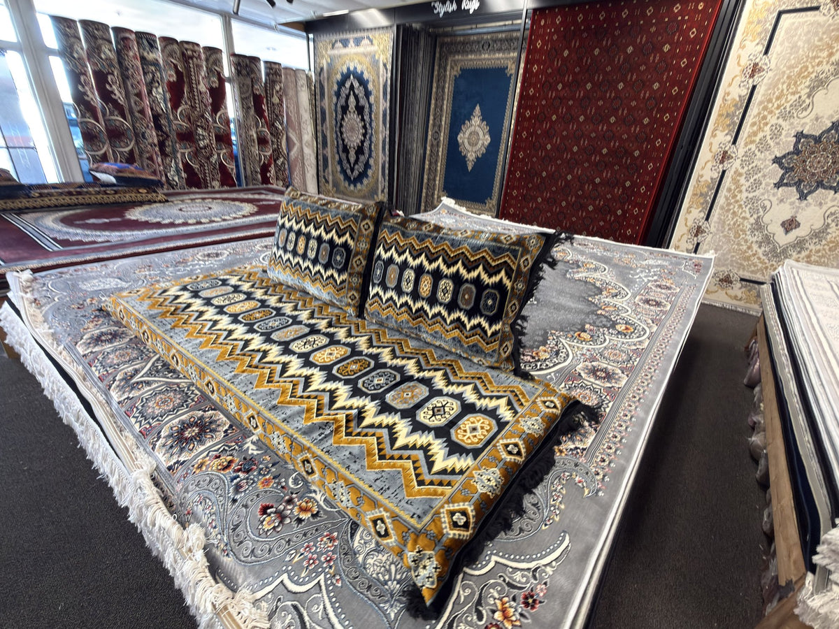 Black and gold zigzag Afghan toshak cover set from the side