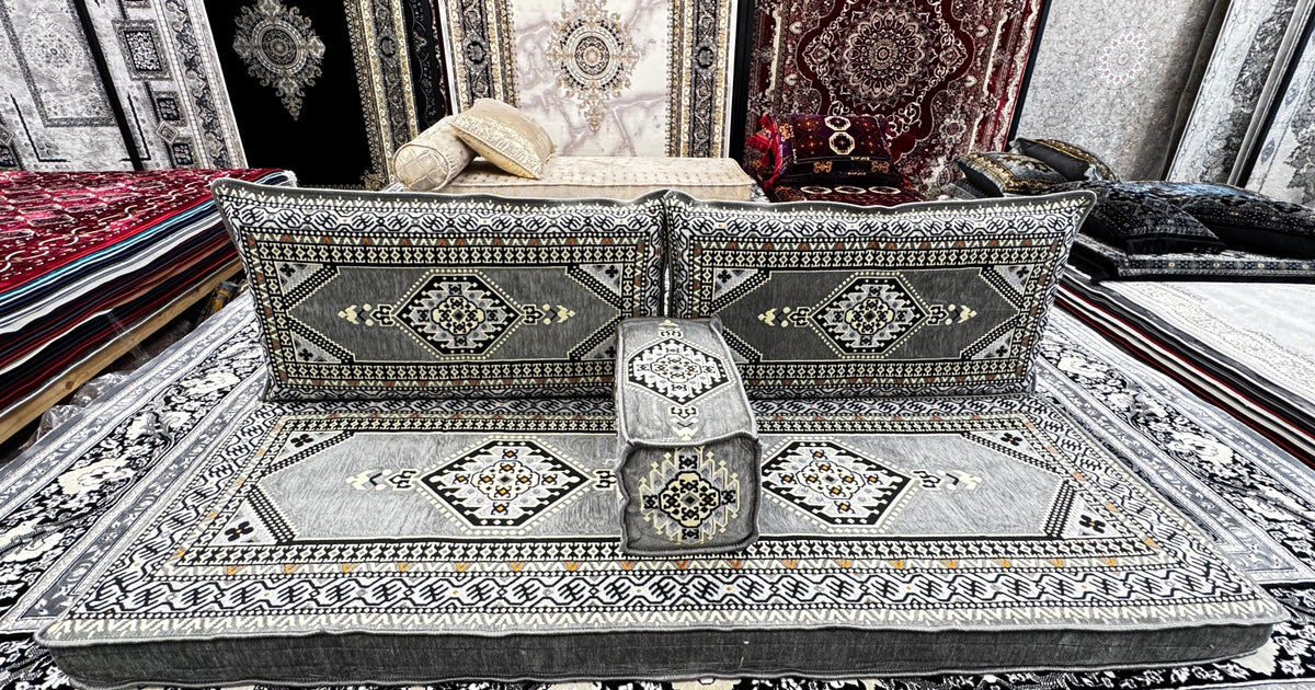 Majlis Rug What Is a Majlis Rug? Traditional Arab Seating Layouts Explained ...