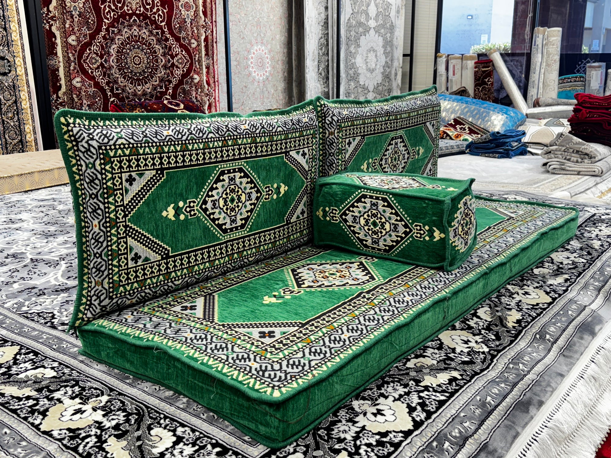 مجلس مجلل سبز - ست مبل سنتی عربی 4 تکه برای اتاق نشیمن و سالن