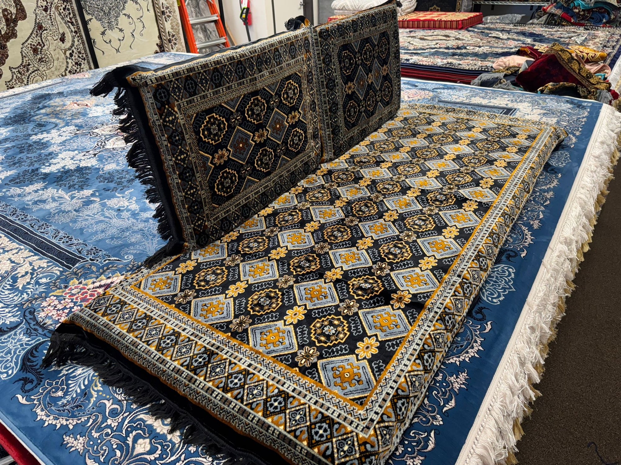 غطاء طقم توشك أفغاني جديد تقليدي بتصميم أسود - رمادي - ذهبي