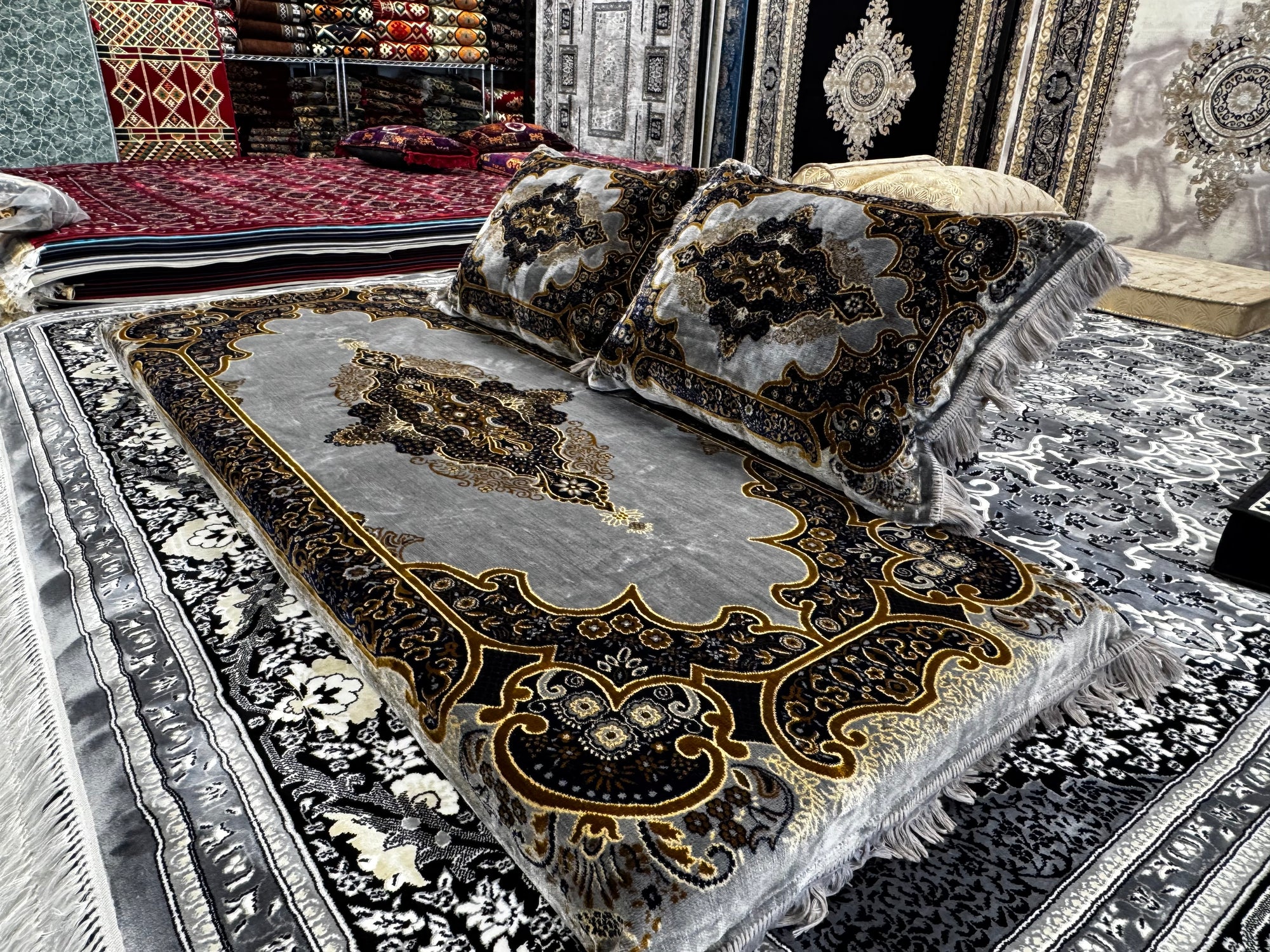 غطاء طقم توشك أفغاني جديد تقليدي