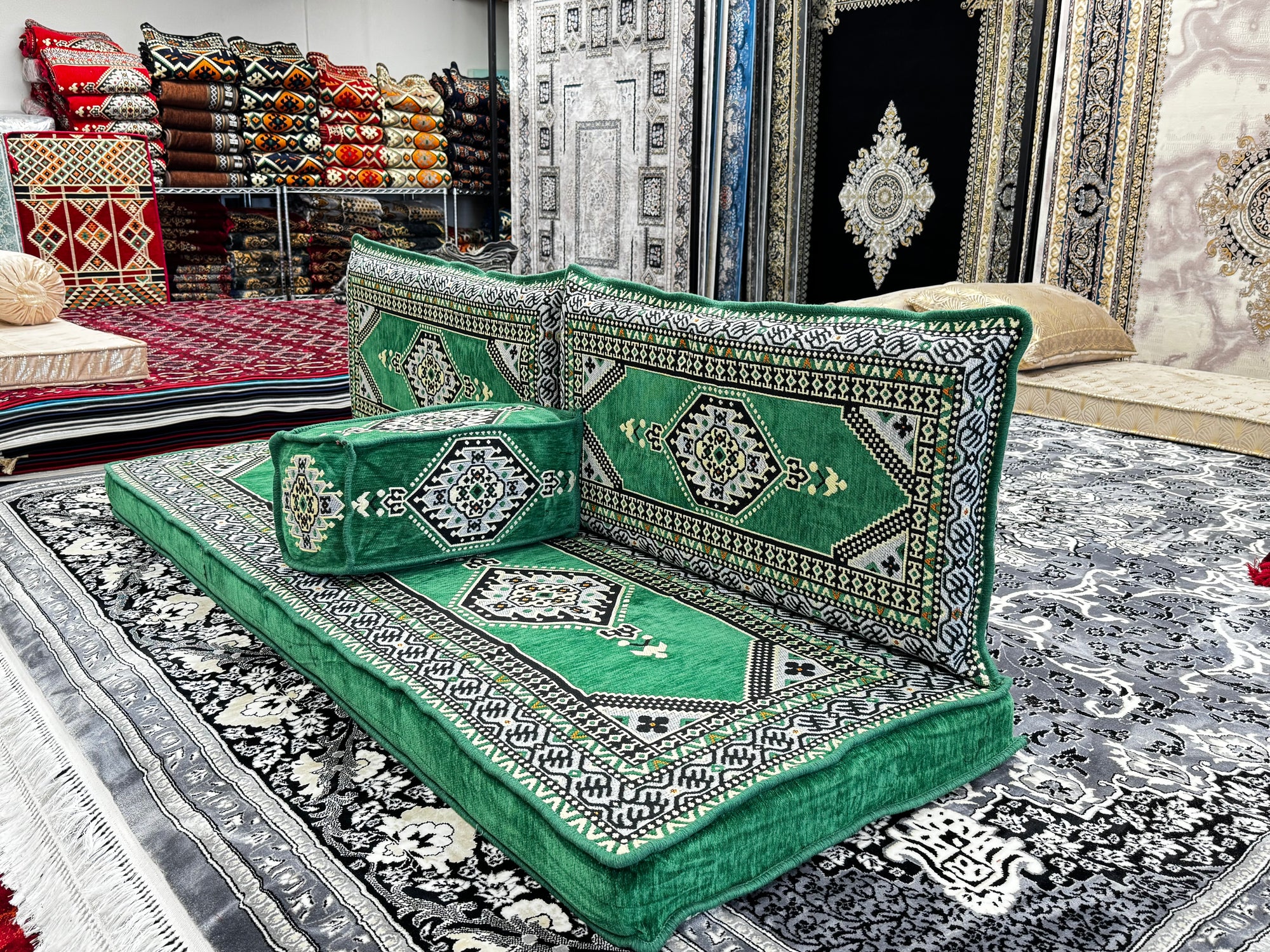 مجلس مجلل سبز - ست مبل سنتی عربی 4 تکه برای اتاق نشیمن و سالن
