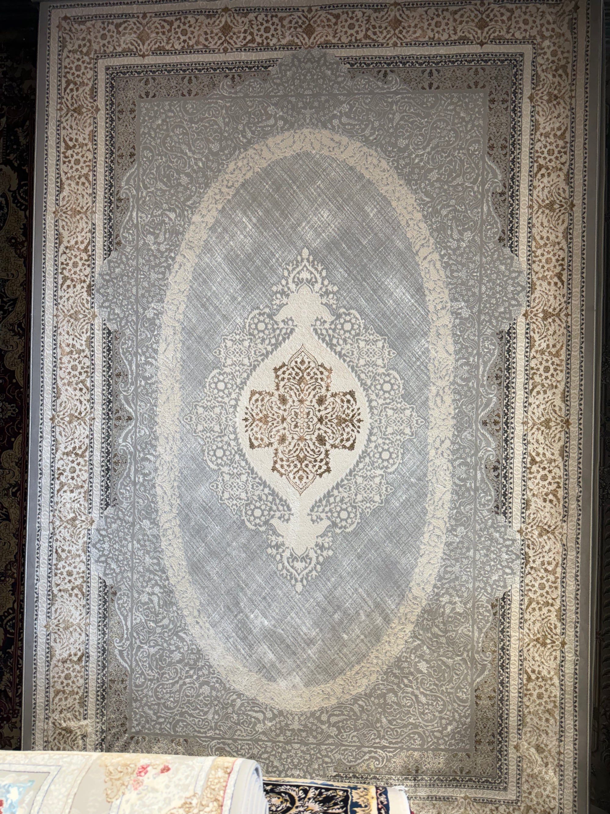Persian Carpet Cream Gold and Cream Background | Stylish Rugs & Carpets