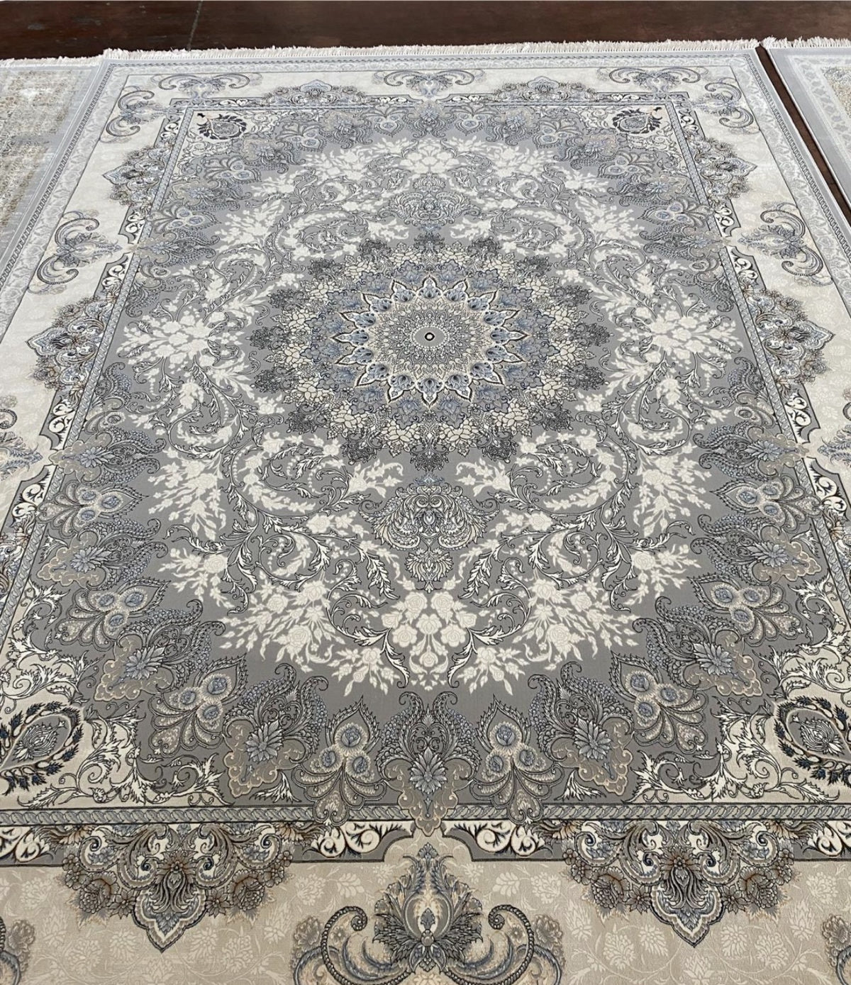 Light gray floral medallion Turkish rug, design 5552A, photographed in our Sacramento showroom — Stylish Rugs & Carpets