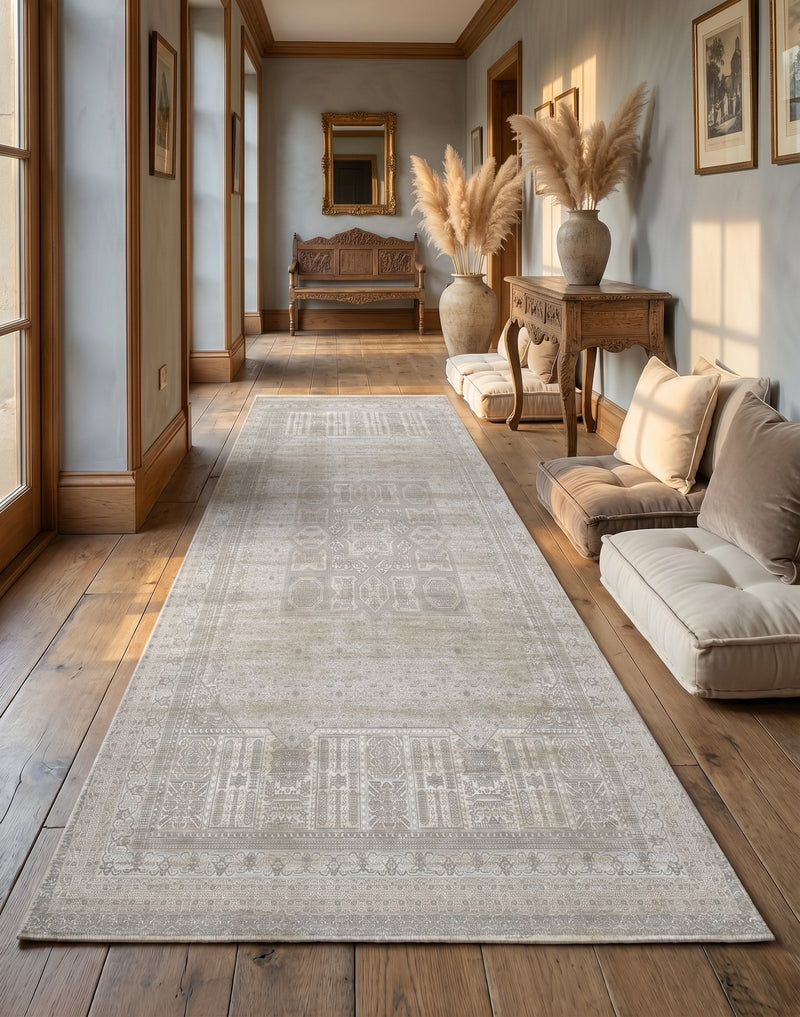 Grey vintage wash rug from the Shadow line, Art Silk pile